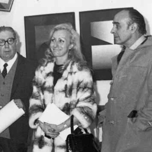 Con el matrimonio Caballero en Madrid, en 1972.
